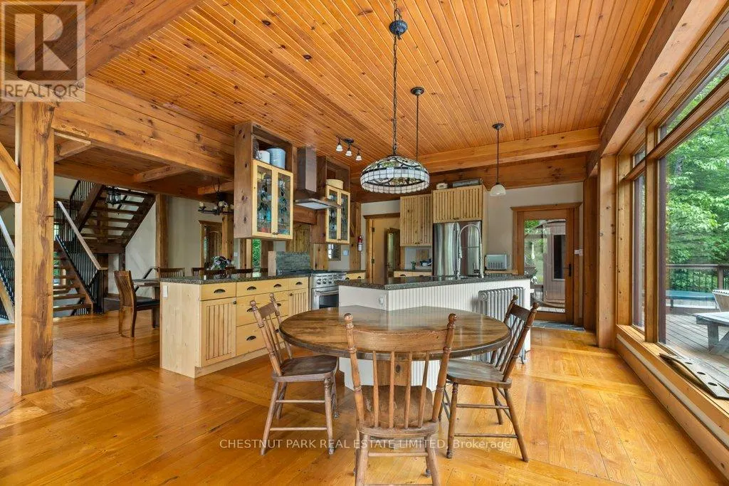 488 GULL CREEK LANE
