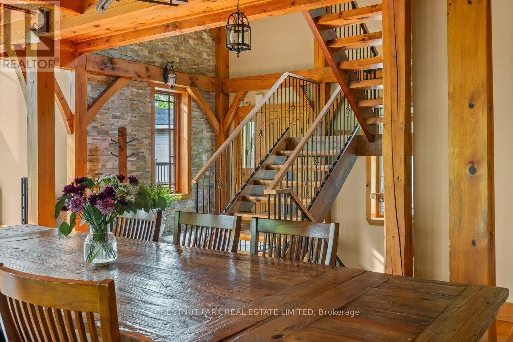 488 GULL CREEK LANE