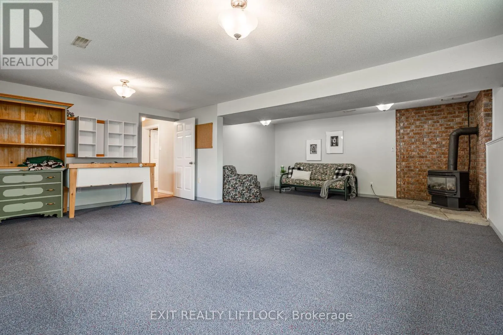 1220 TARA ROAD