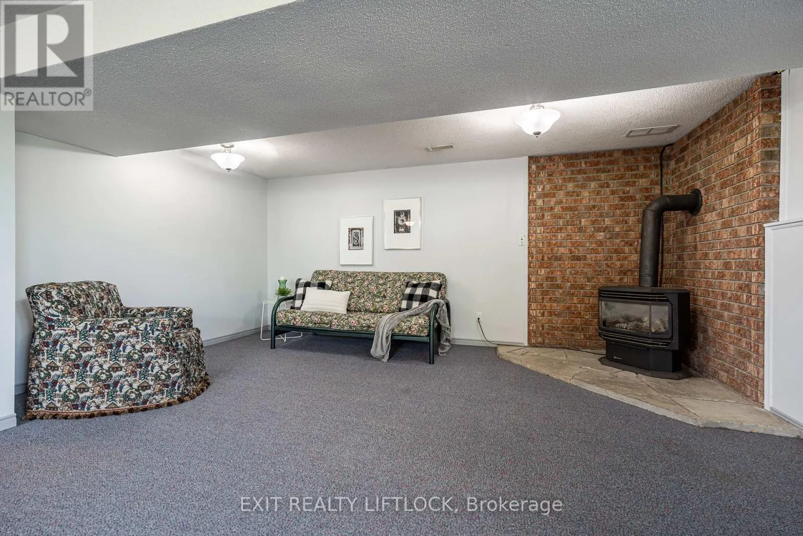 1220 TARA ROAD