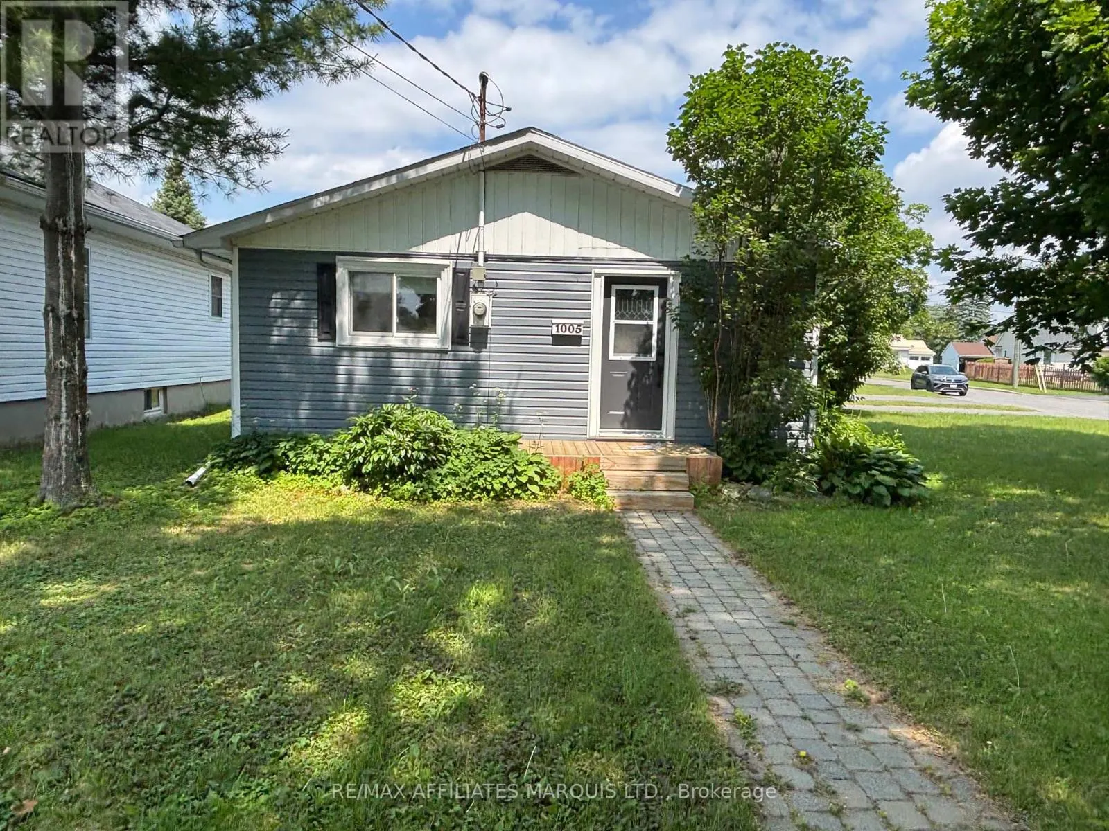 1005 OSBORNE AVENUE