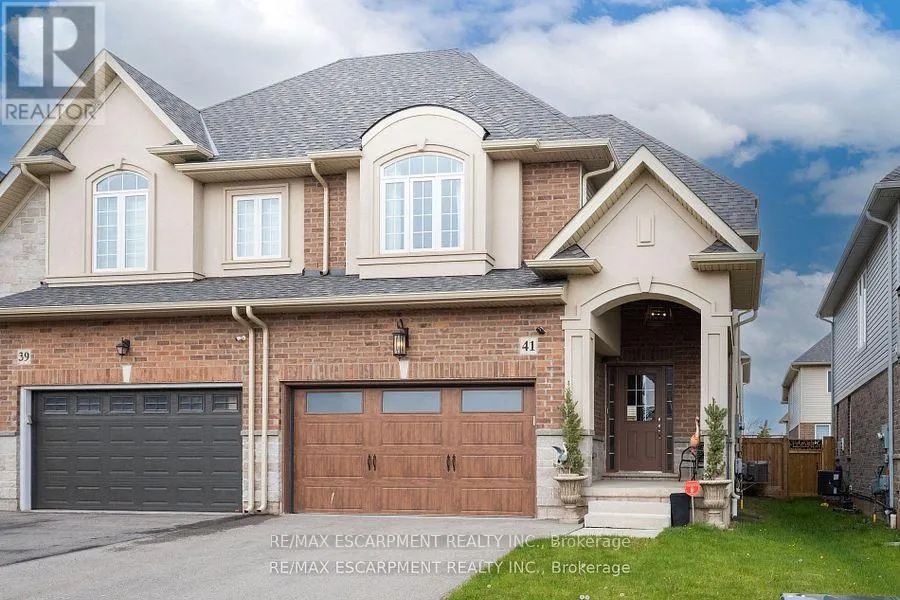 41 FOOTHILLS LANE
