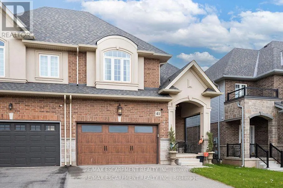 41 FOOTHILLS LANE