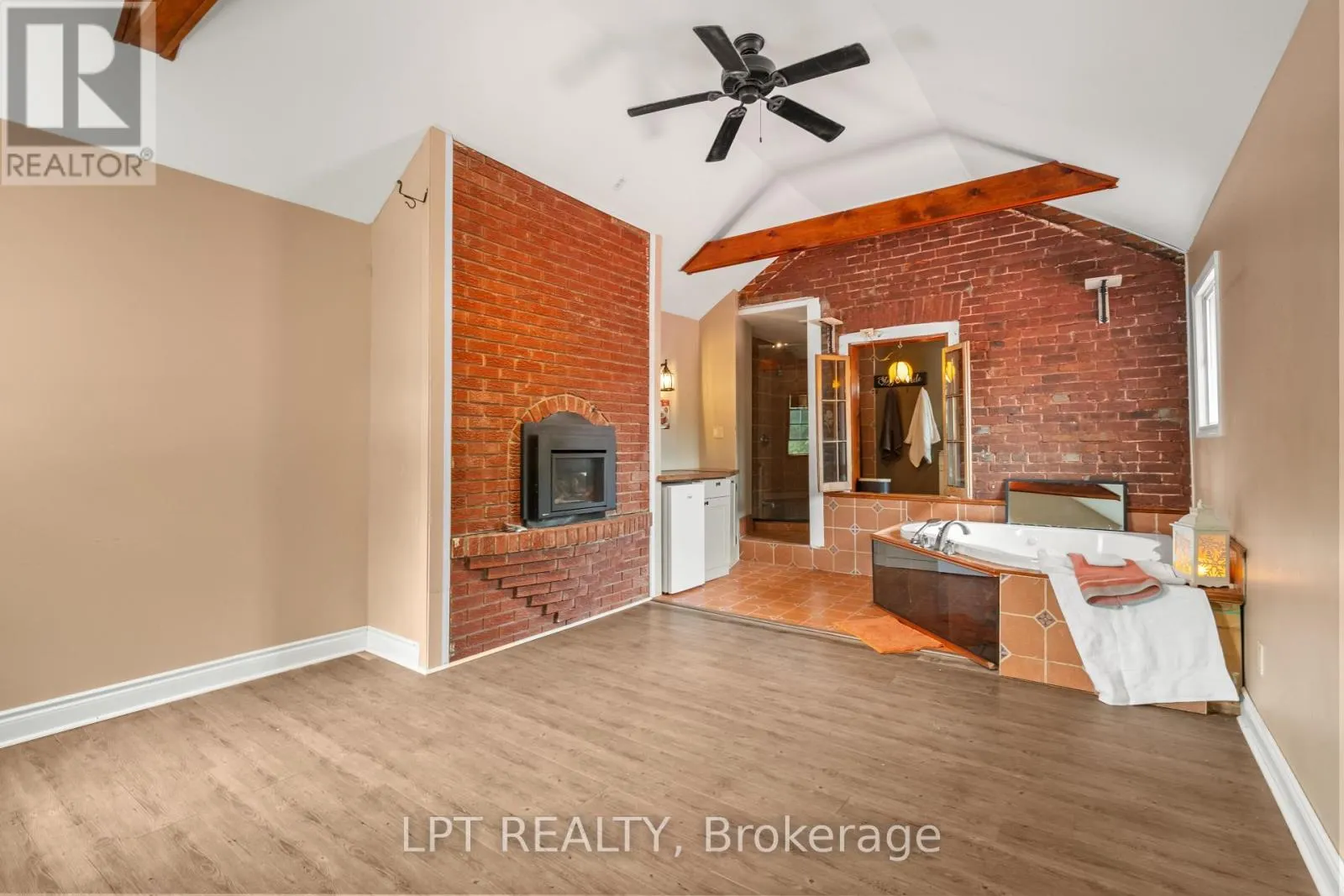 277 BROCK STREET