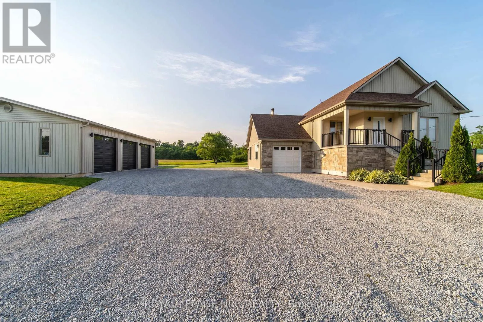 2876 HIGHWAY 3 E