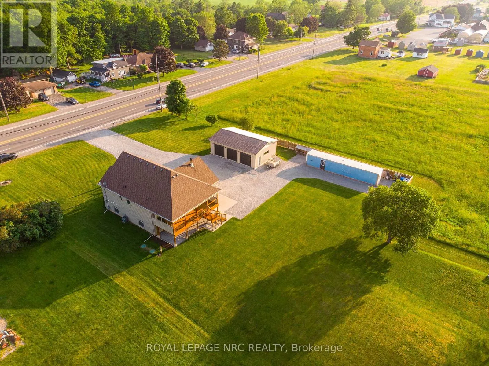 2876 HIGHWAY 3 E