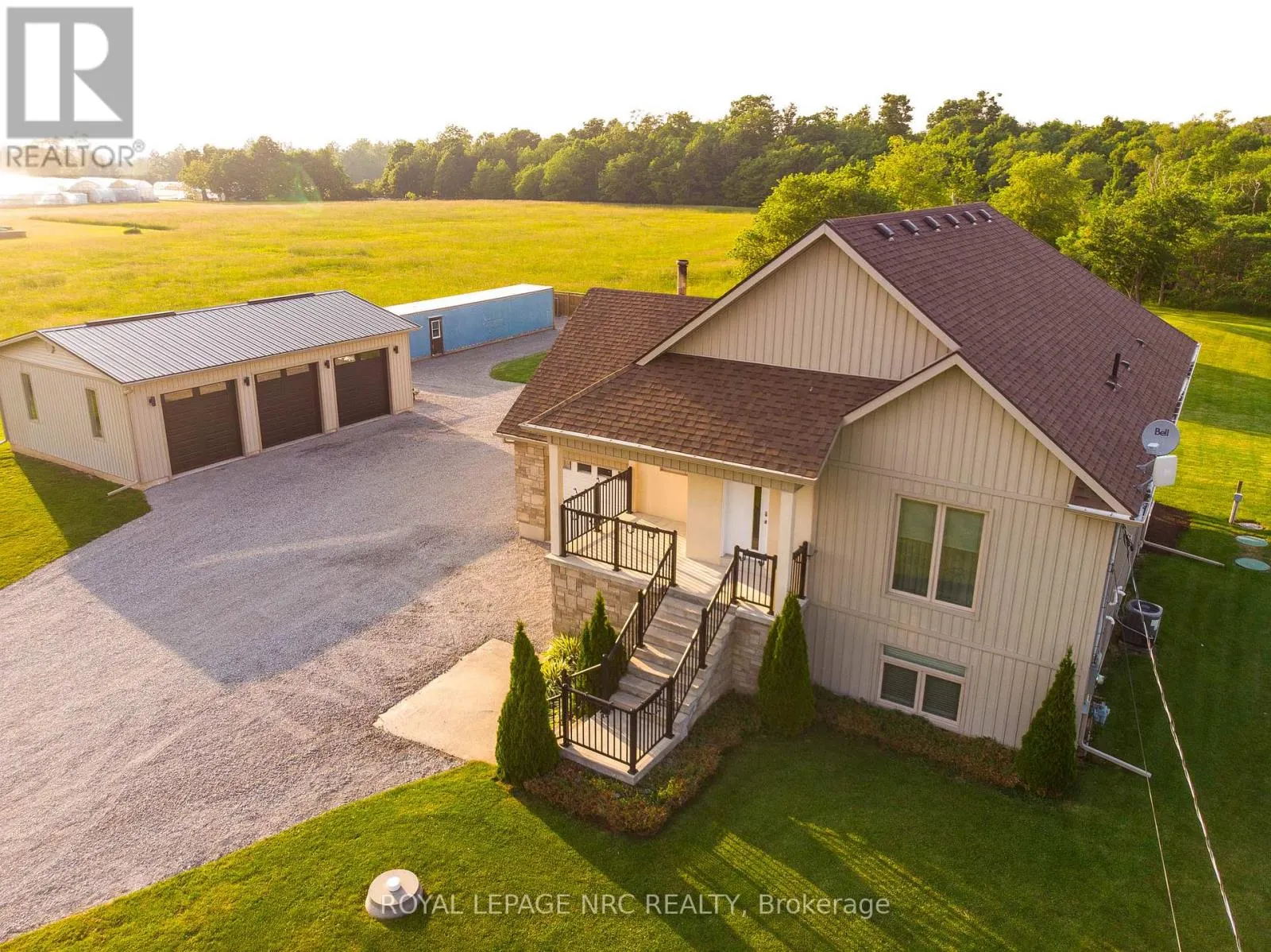 2876 HIGHWAY 3 E