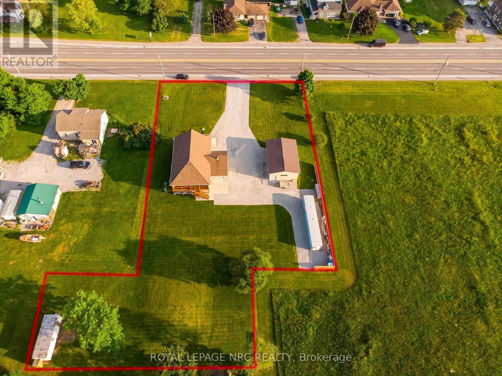 2876 HIGHWAY 3 E