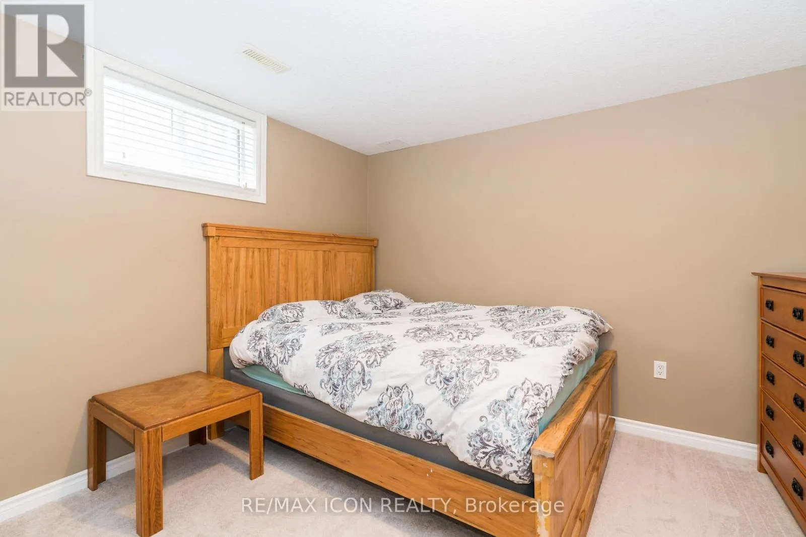 19 REDTAIL COURT