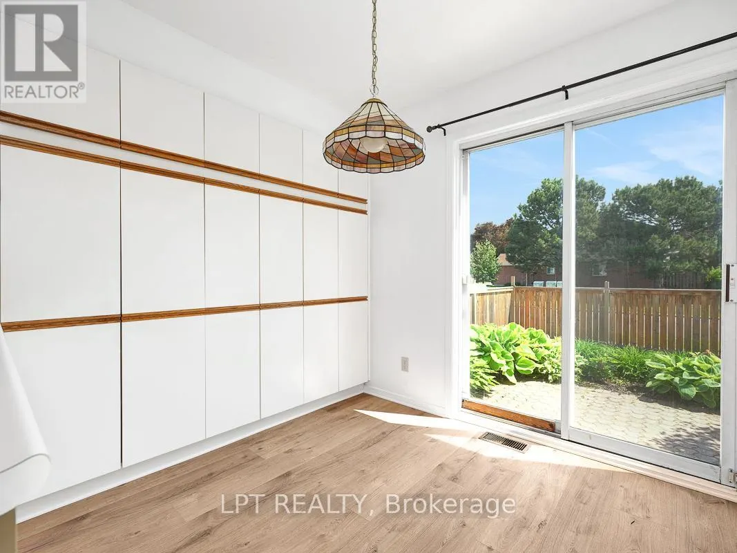 83 LANGSTROM CRESCENT