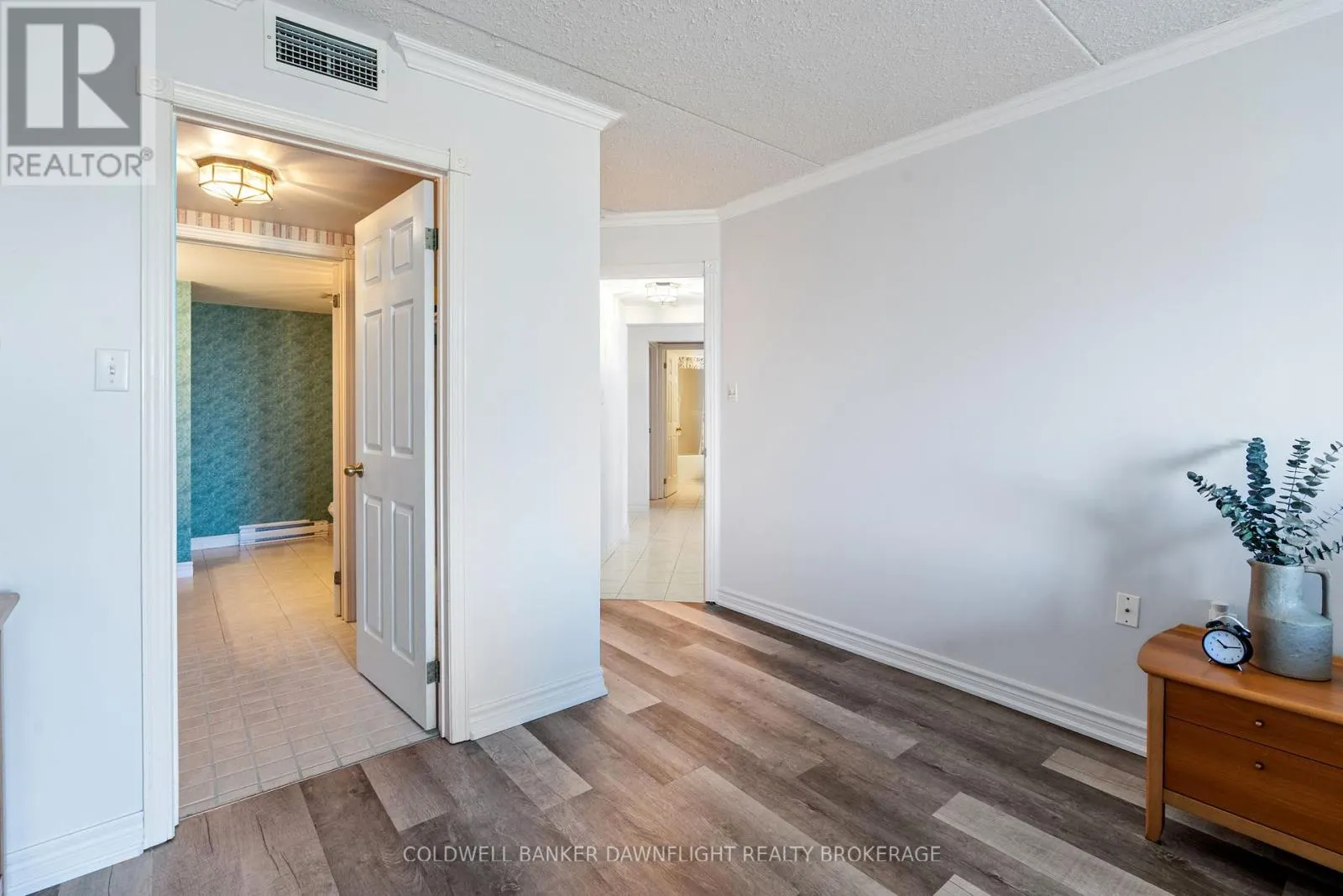 101 - 9 PINE STREET, #101