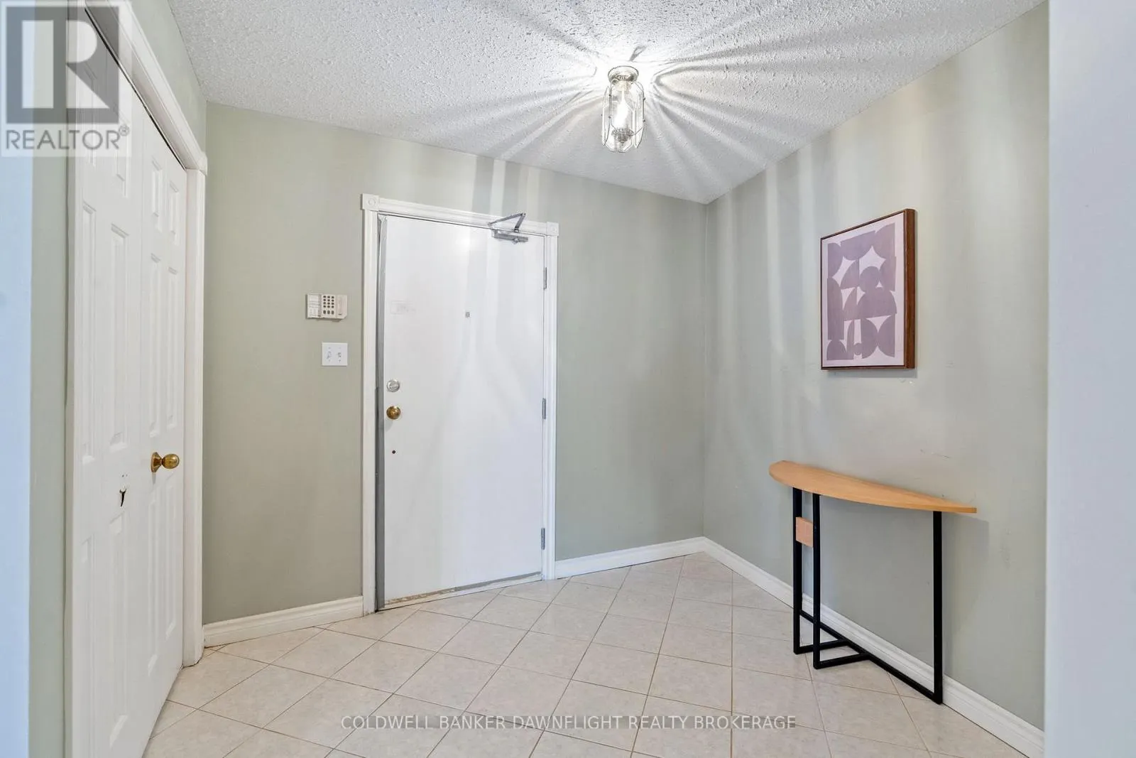 101 - 9 PINE STREET, #101