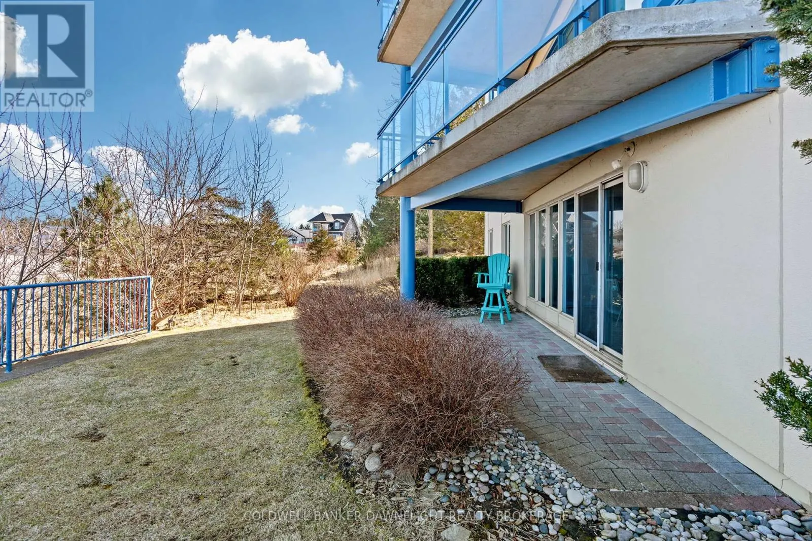 101 - 9 PINE STREET, #101