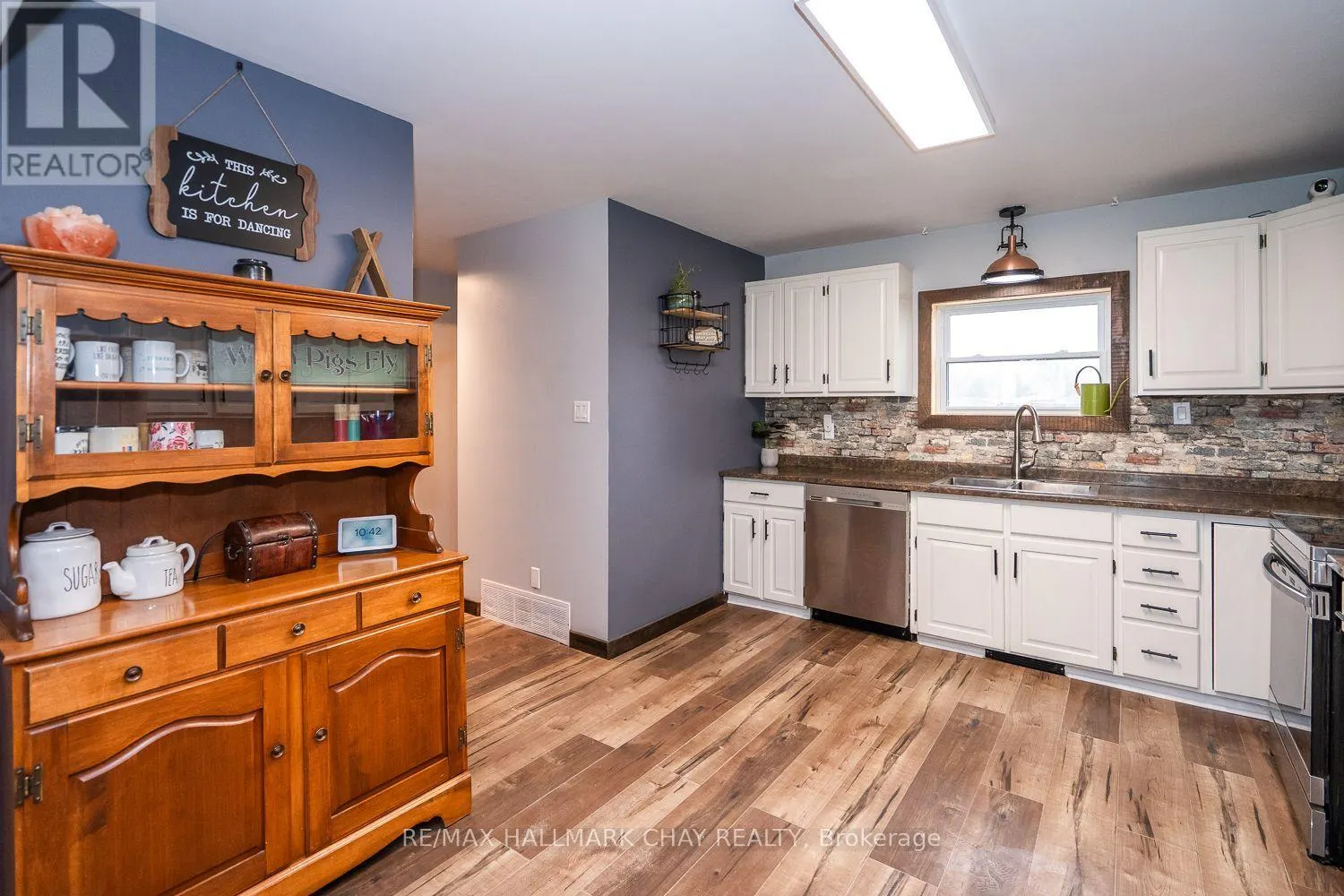 405191 GREY COUNTY ROAD 4 ROAD