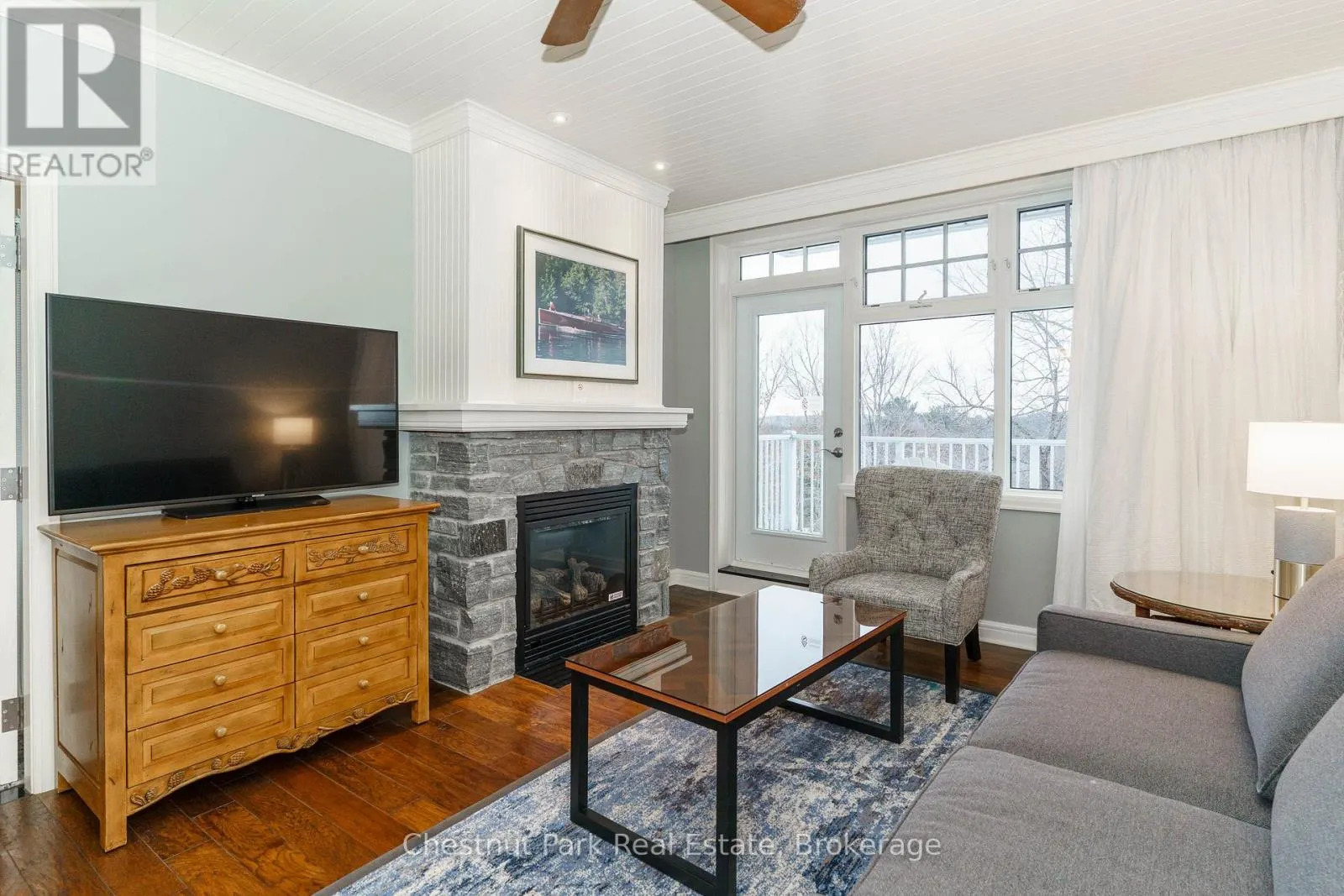 1225 - 1050 PAIGNTON HOUSE ROAD, #1225