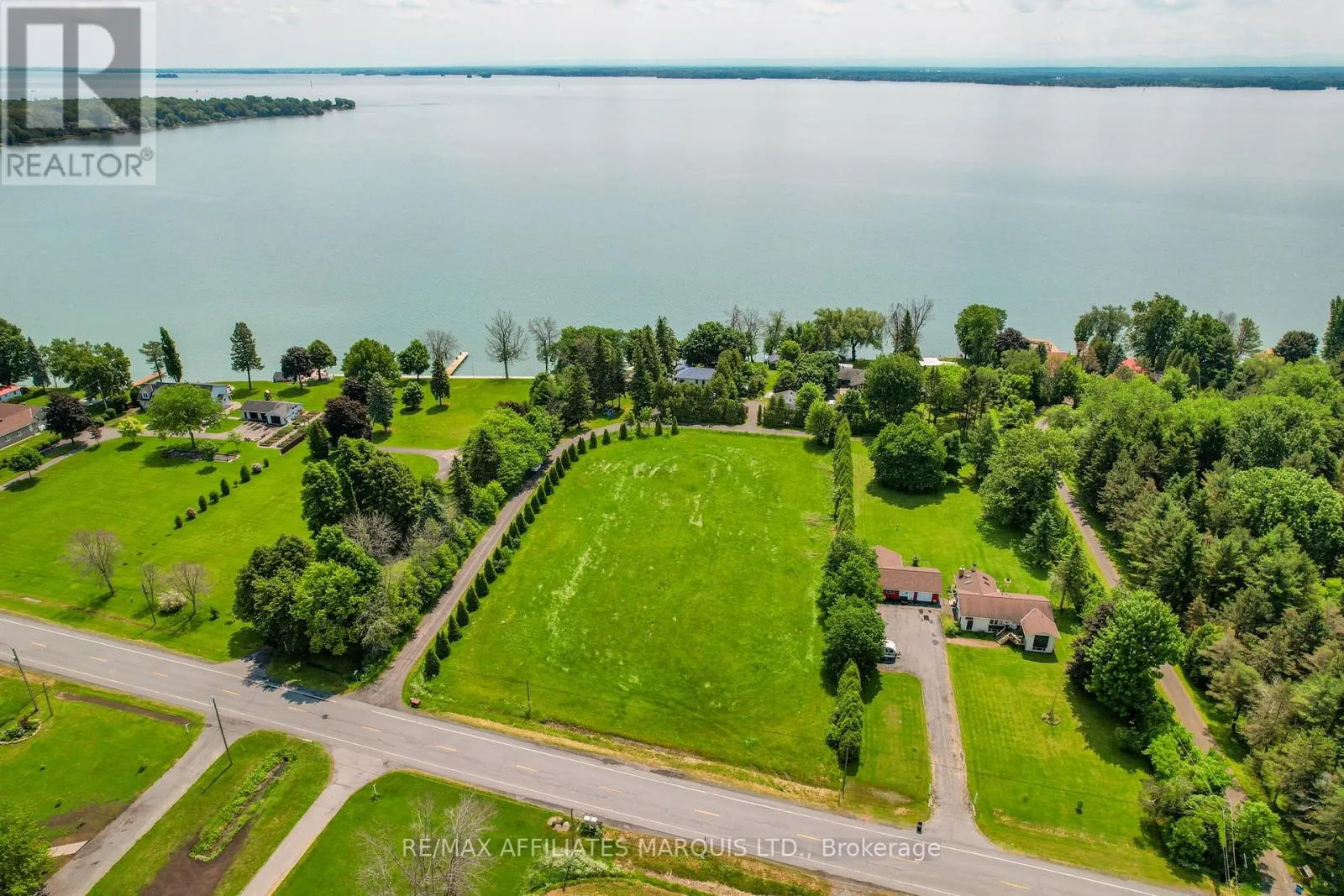LOT 183RD AVENUE