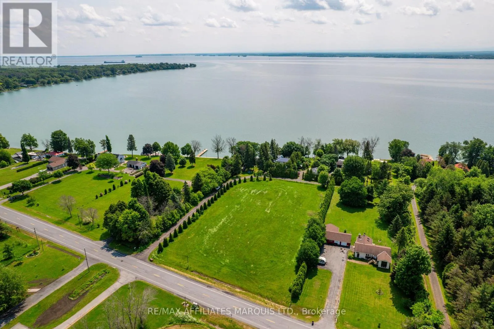 LOT 183RD AVENUE