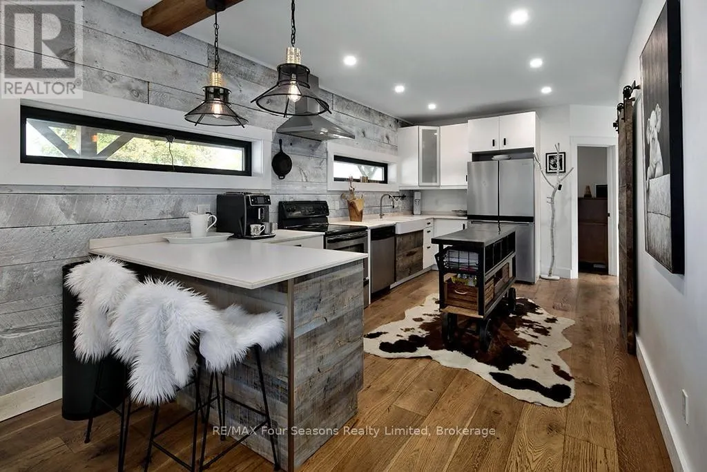 495529 GREY ROAD 2