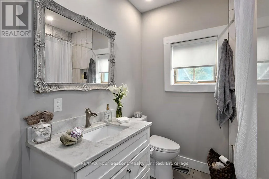 495529 GREY ROAD 2