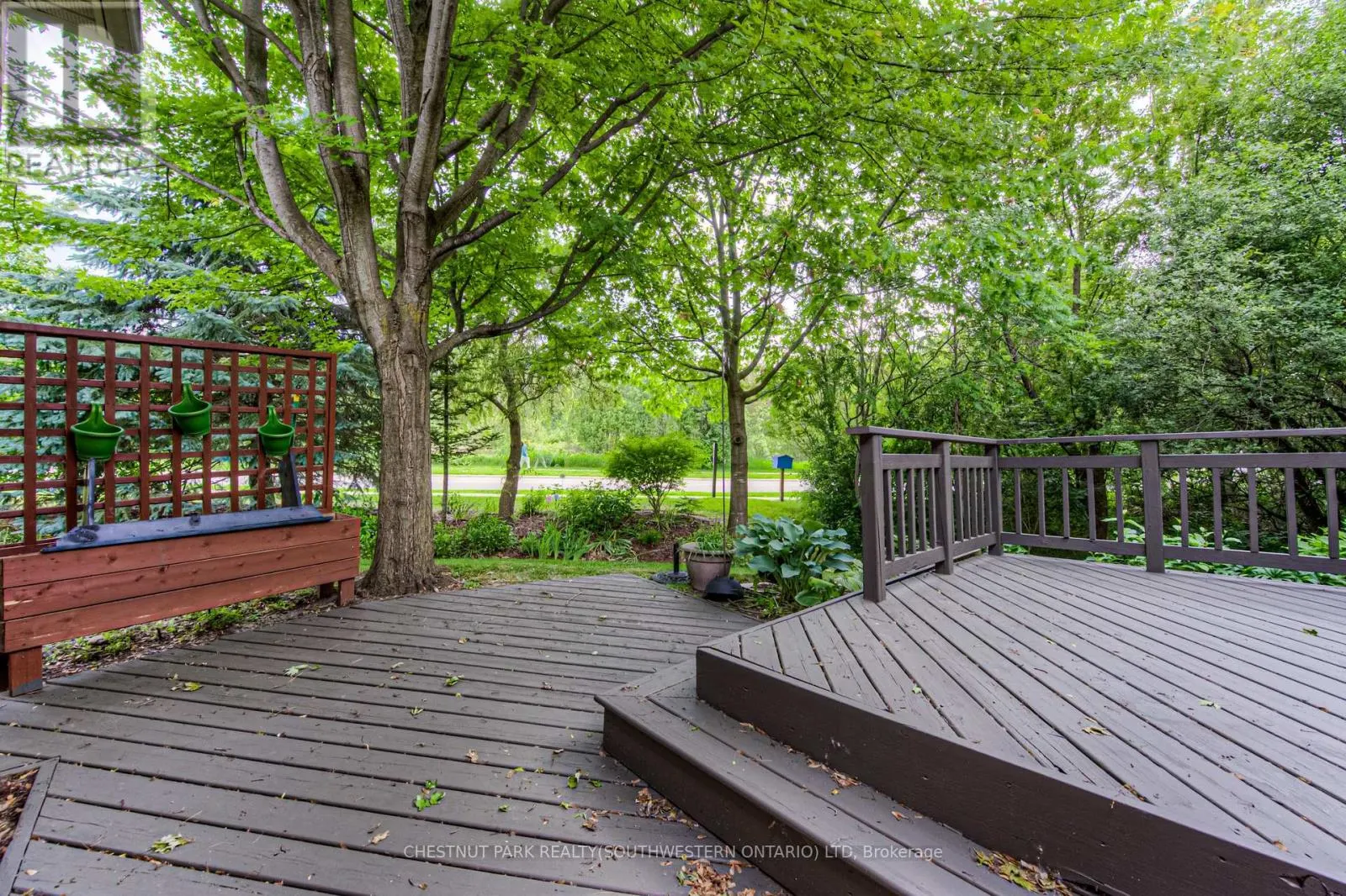 19 - 100 IDLE CREEK DRIVE