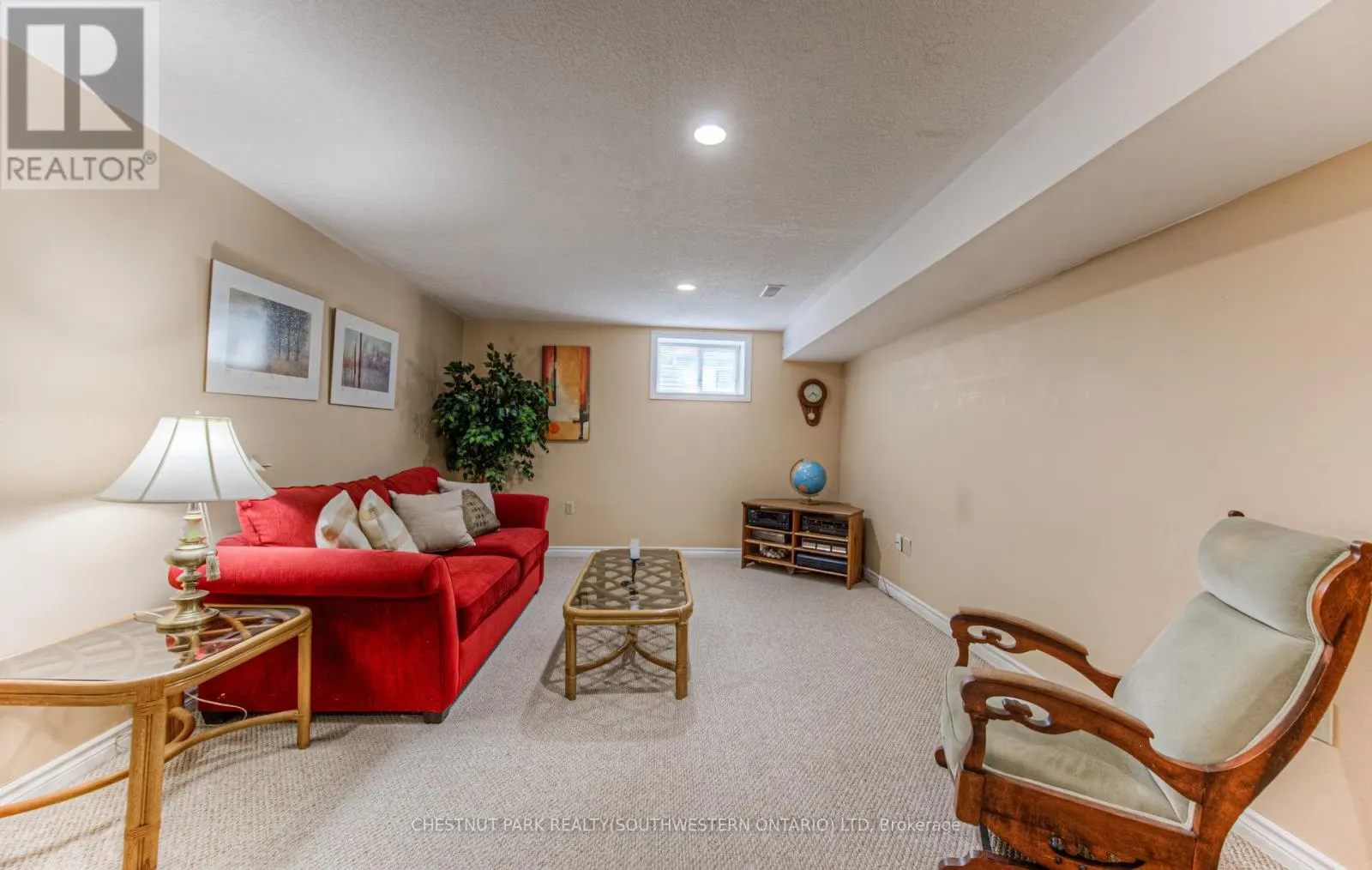 19 - 100 IDLE CREEK DRIVE