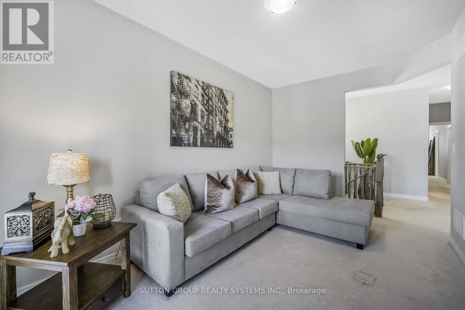 93 WESTFIELD CRESCENT