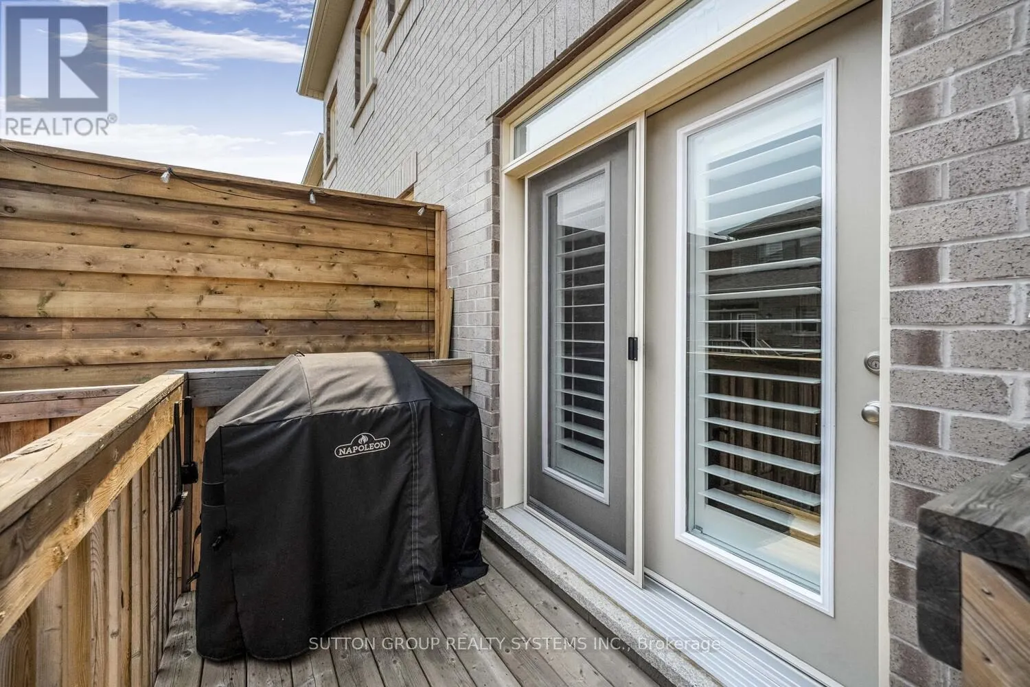 93 WESTFIELD CRESCENT