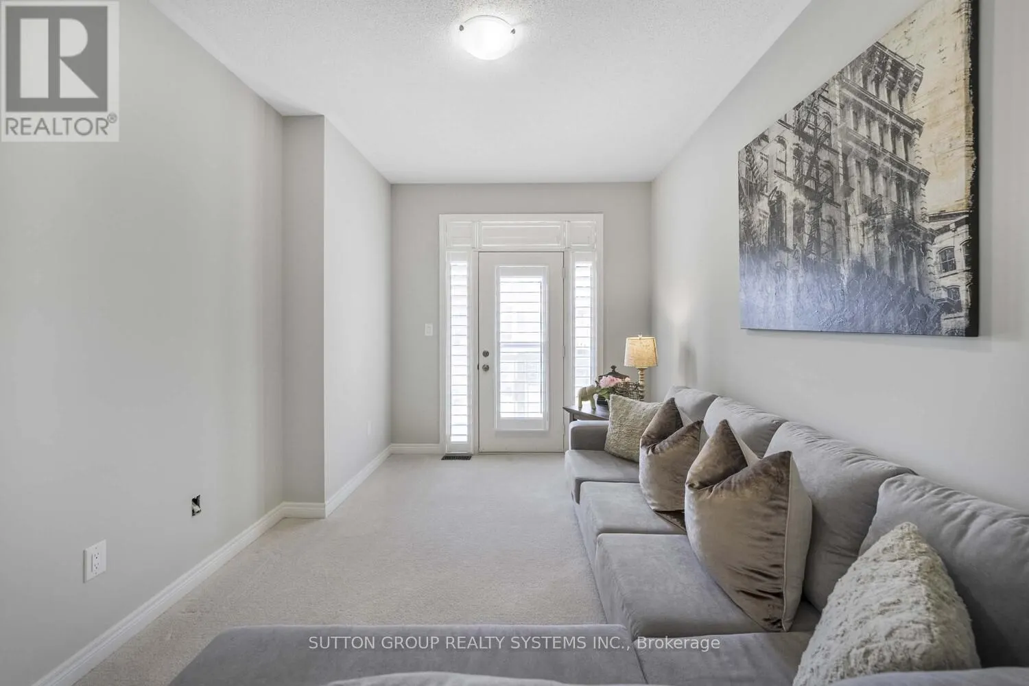 93 WESTFIELD CRESCENT