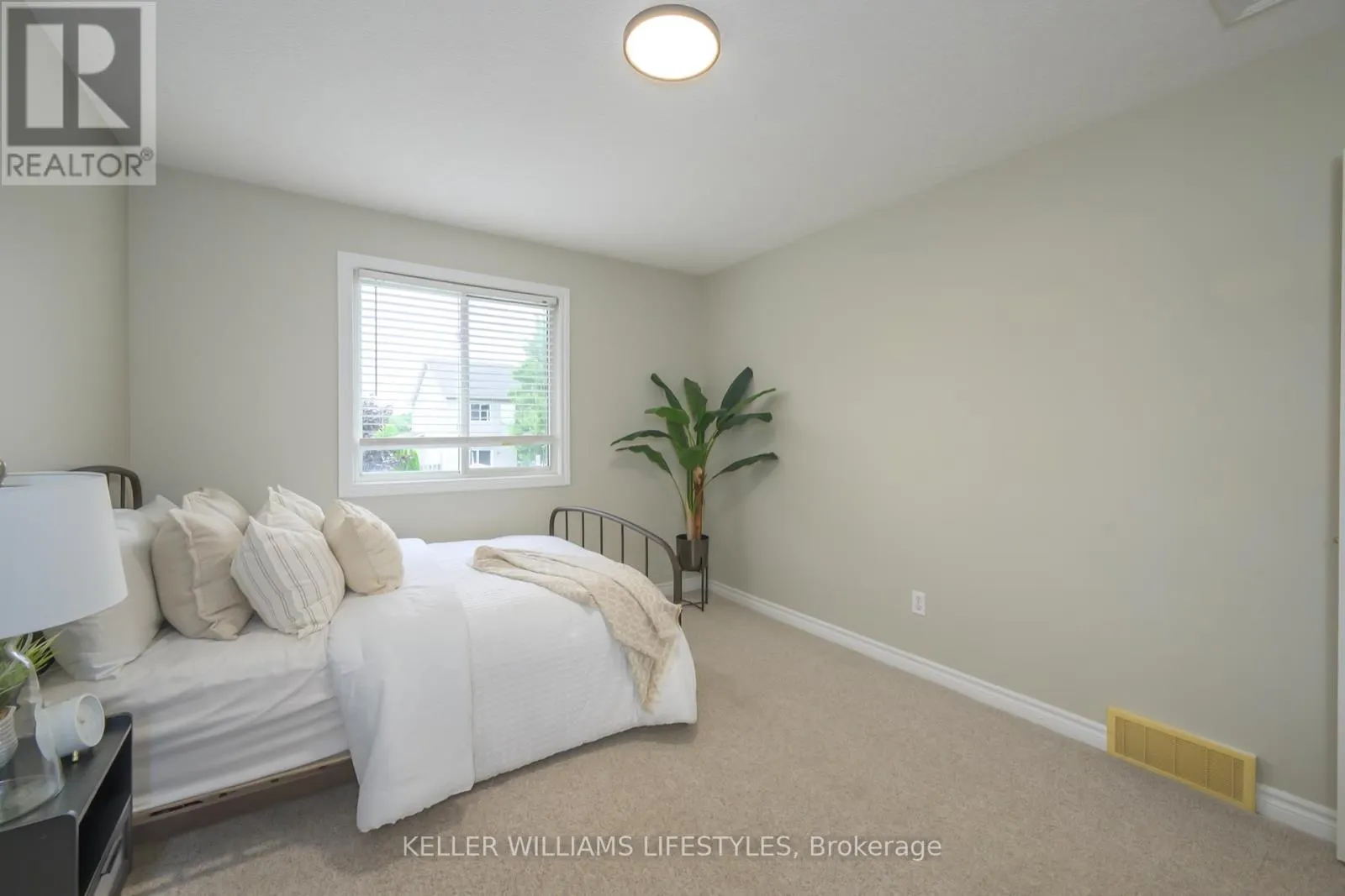 11 SOUTHGATE PARKWAY