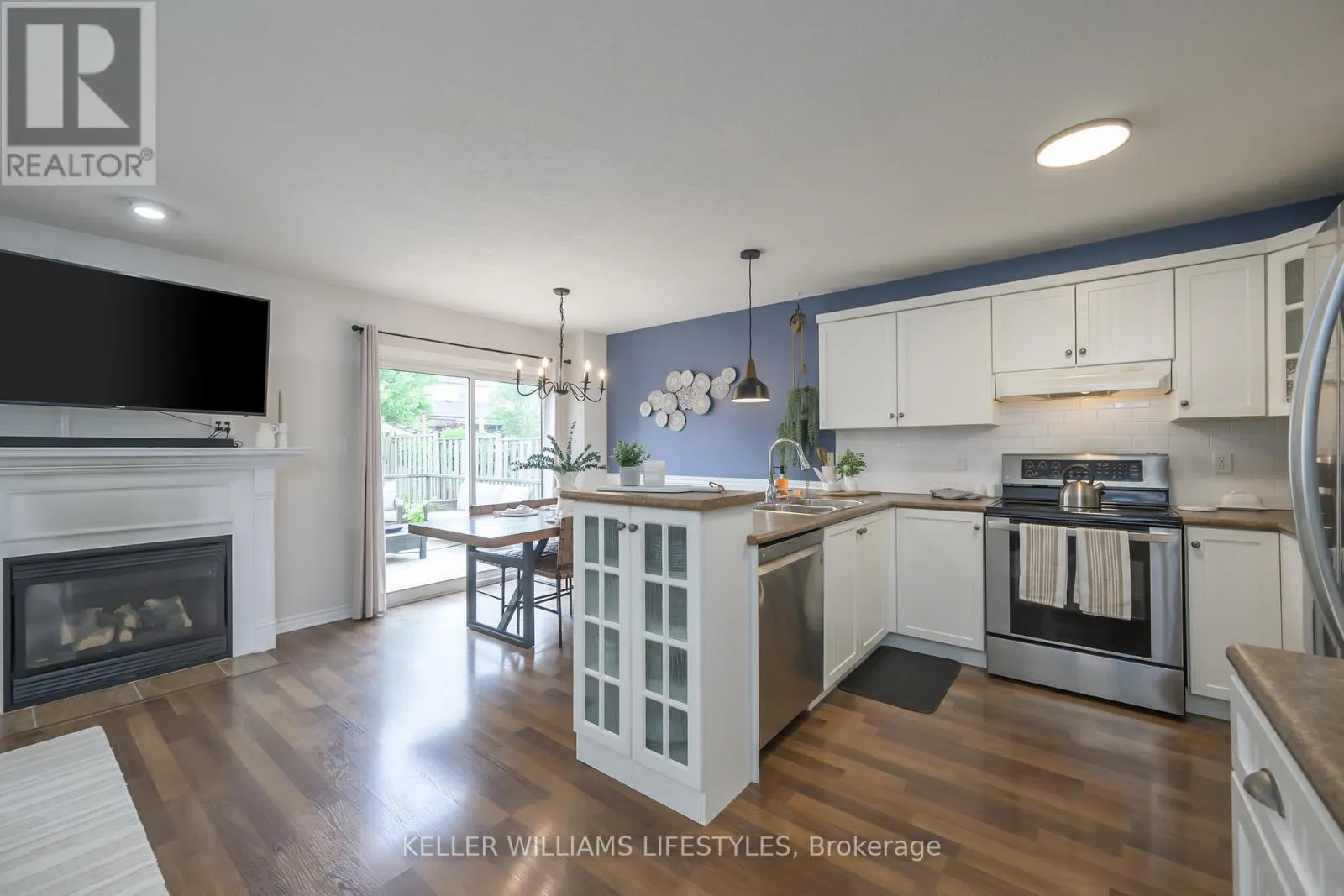 11 SOUTHGATE PARKWAY
