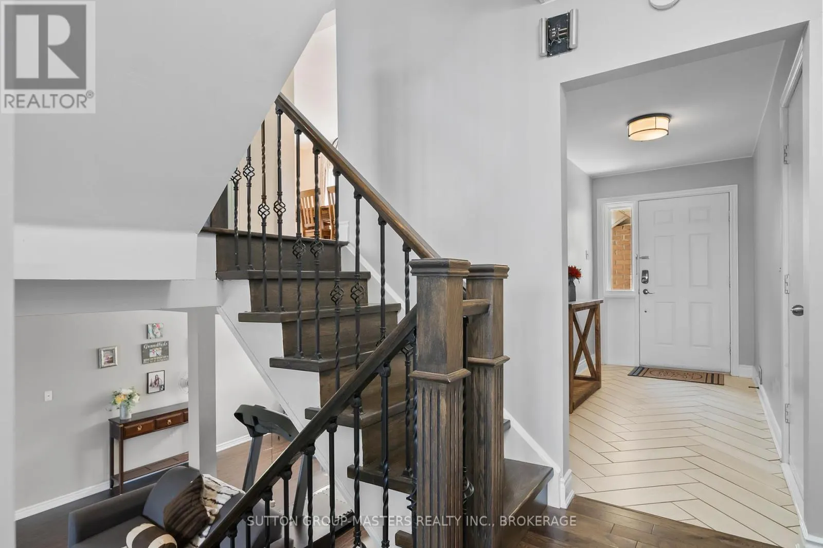 20B OAK LANE
