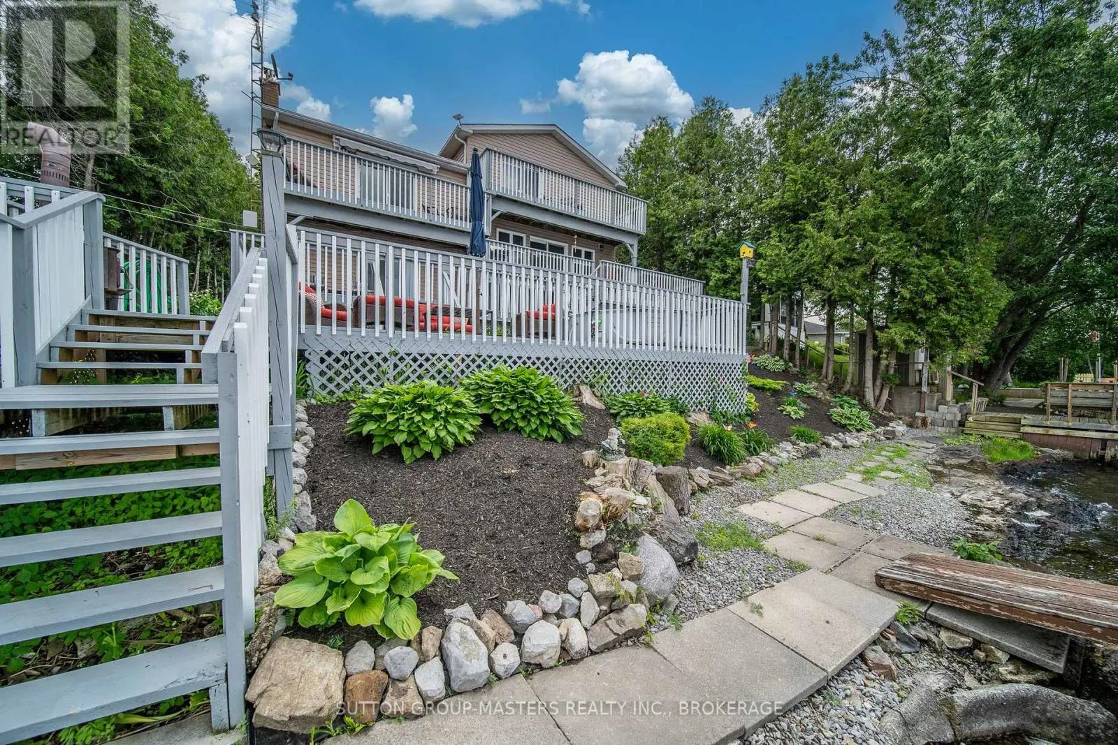 20B OAK LANE