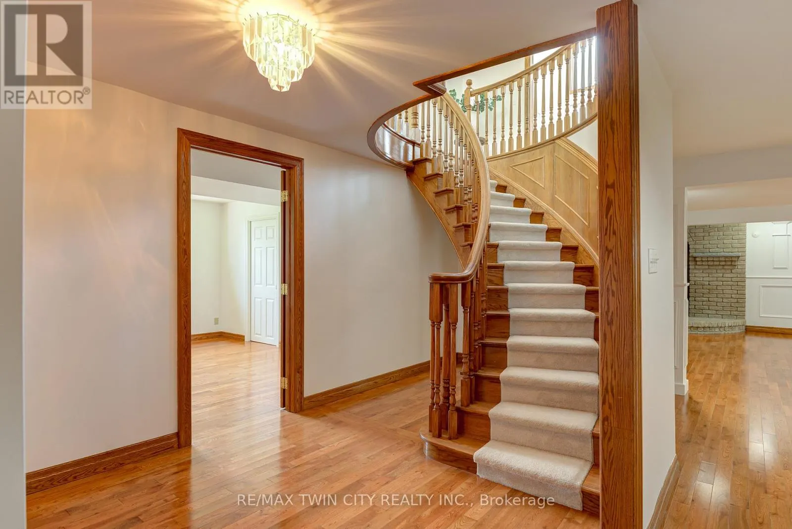 10 ELDALE ROAD