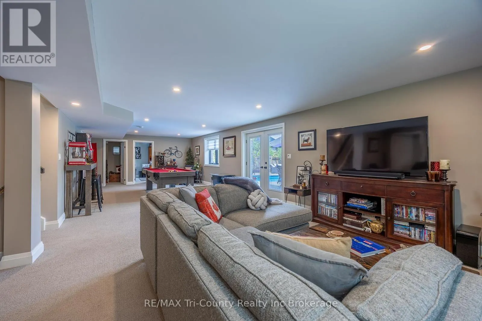 18 BELMONT AVENUE