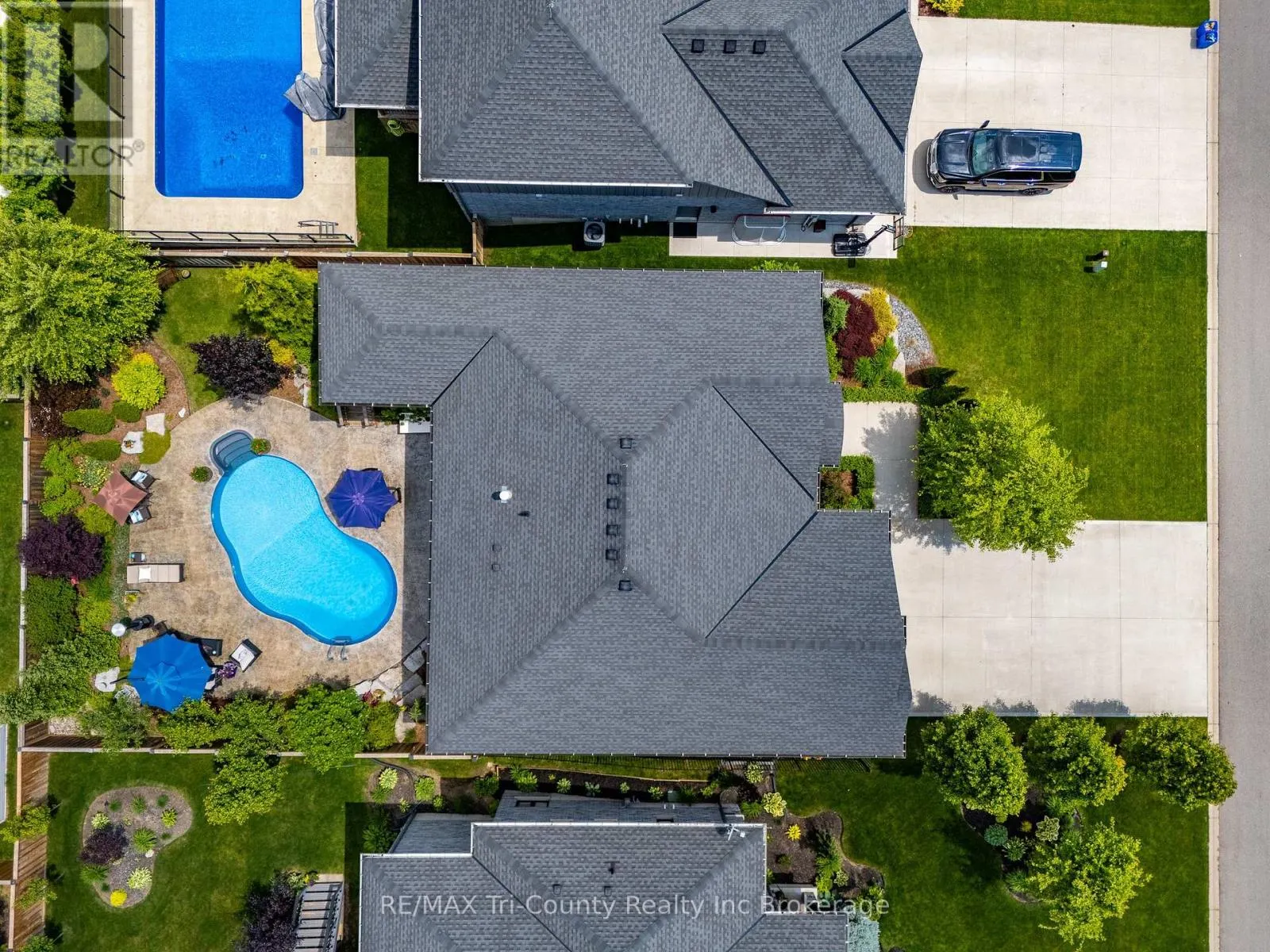 18 BELMONT AVENUE