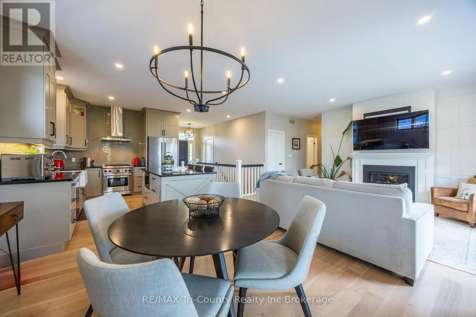 18 BELMONT AVENUE