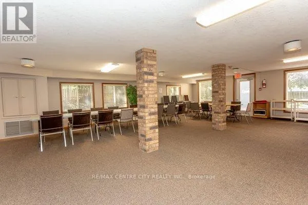 209 - 440 WELLINGTON STREET, #209