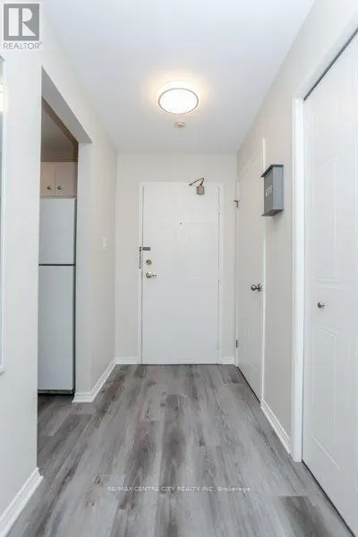 209 - 440 WELLINGTON STREET, #209