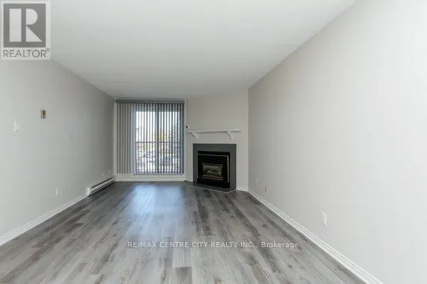 209 - 440 WELLINGTON STREET, #209