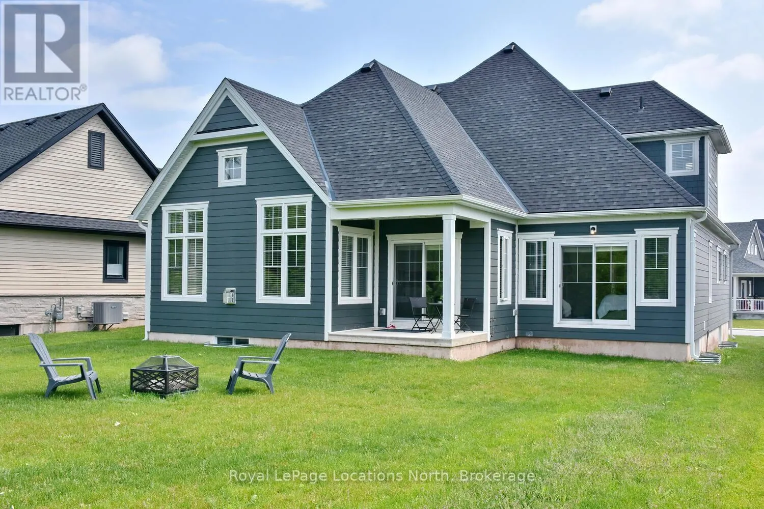 216 SNOWBERRY LANE