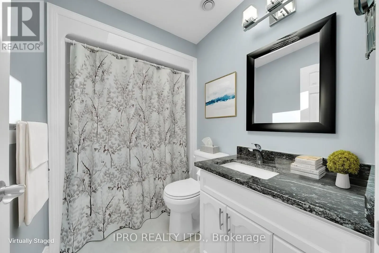 2 GOLDEN POND ROAD PVT ROAD