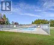 2 GOLDEN POND ROAD PVT ROAD