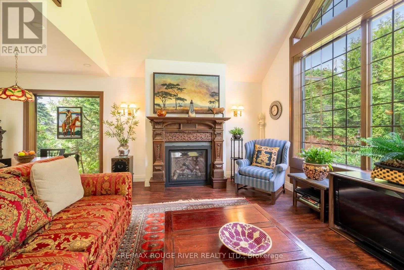 546 LAKESHORE ROAD