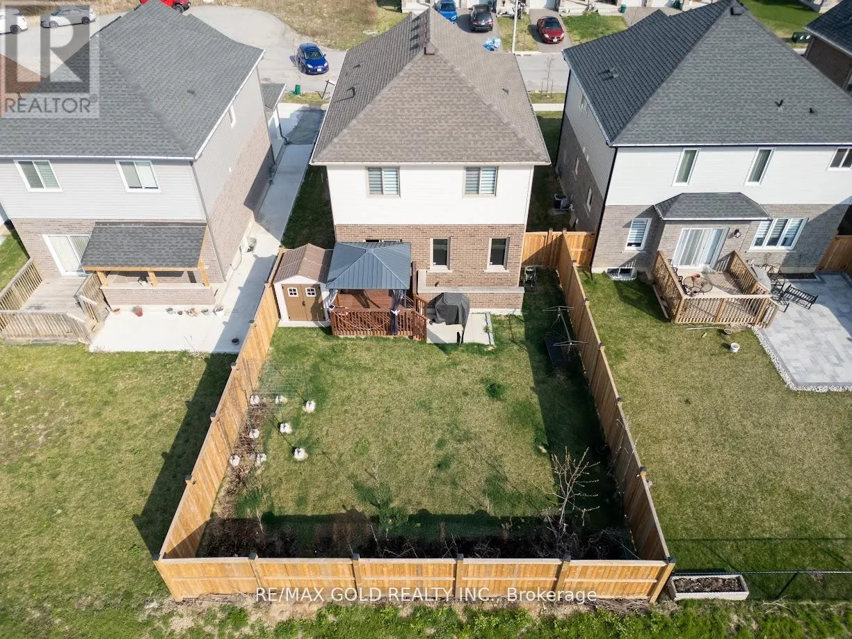 62 SPRING CREST WAY