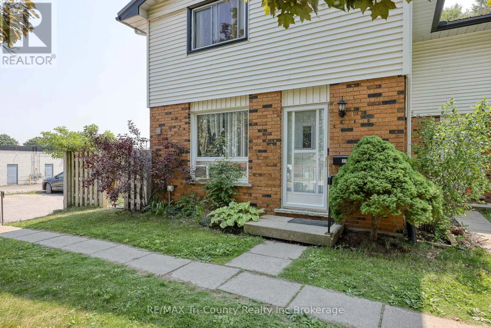7 - 15 DEVONSHIRE AVENUE, #7