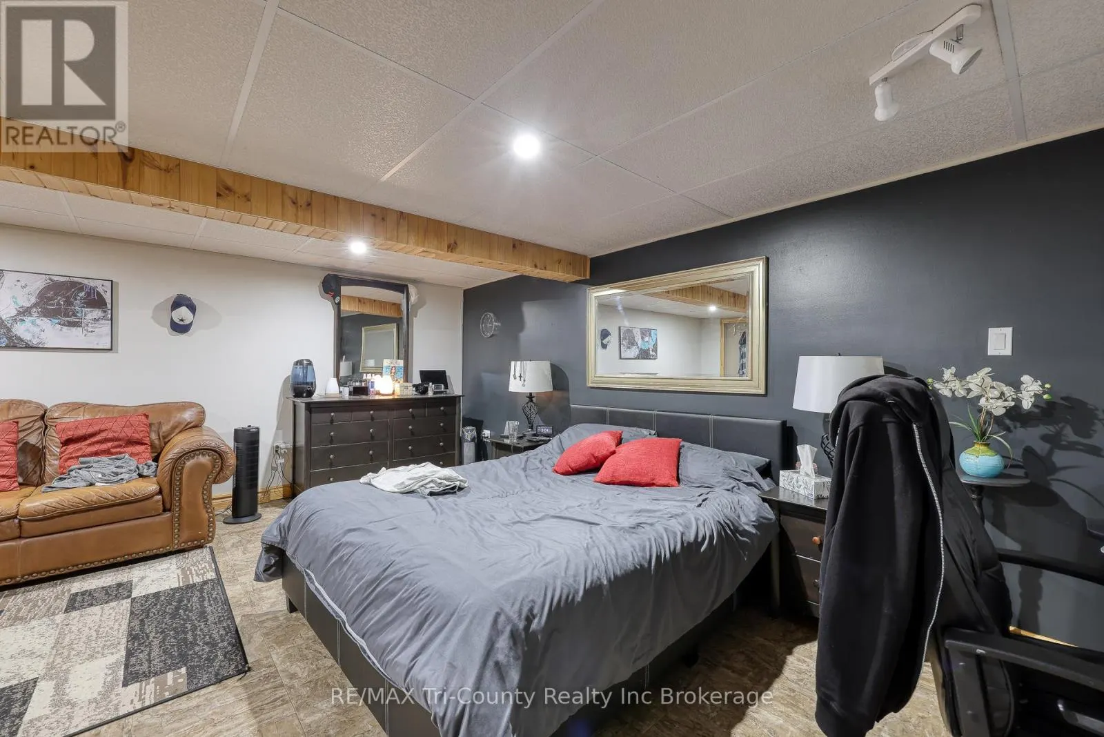 7 - 15 DEVONSHIRE AVENUE, #7
