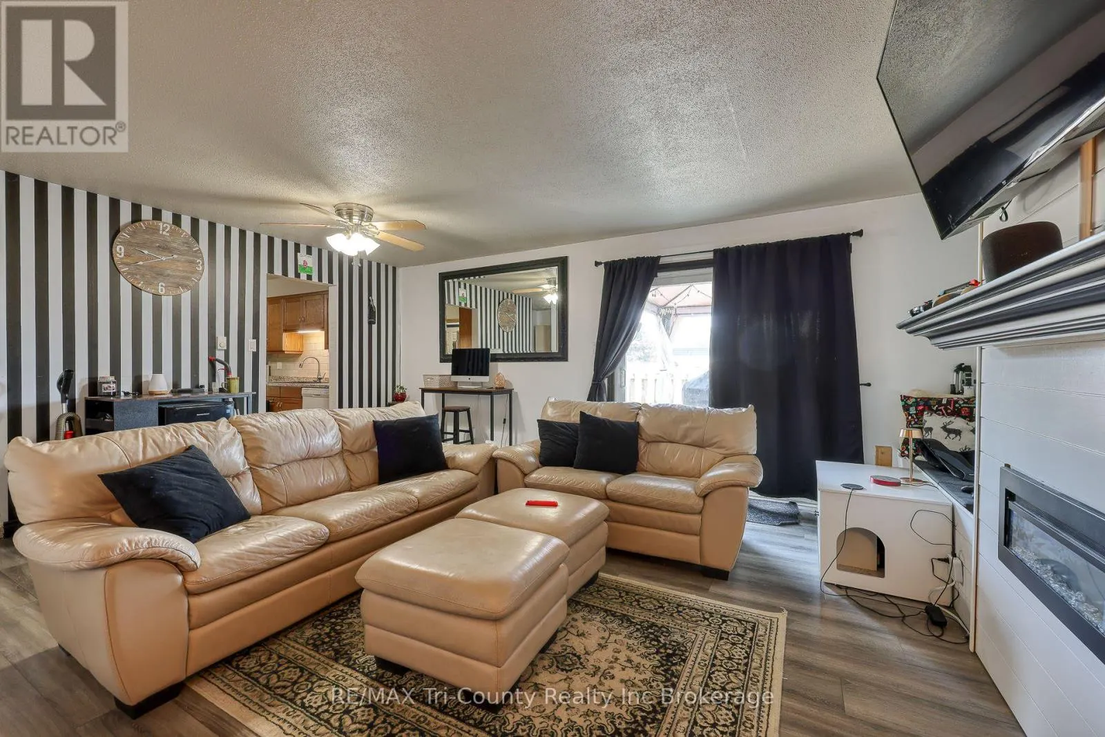 7 - 15 DEVONSHIRE AVENUE, #7