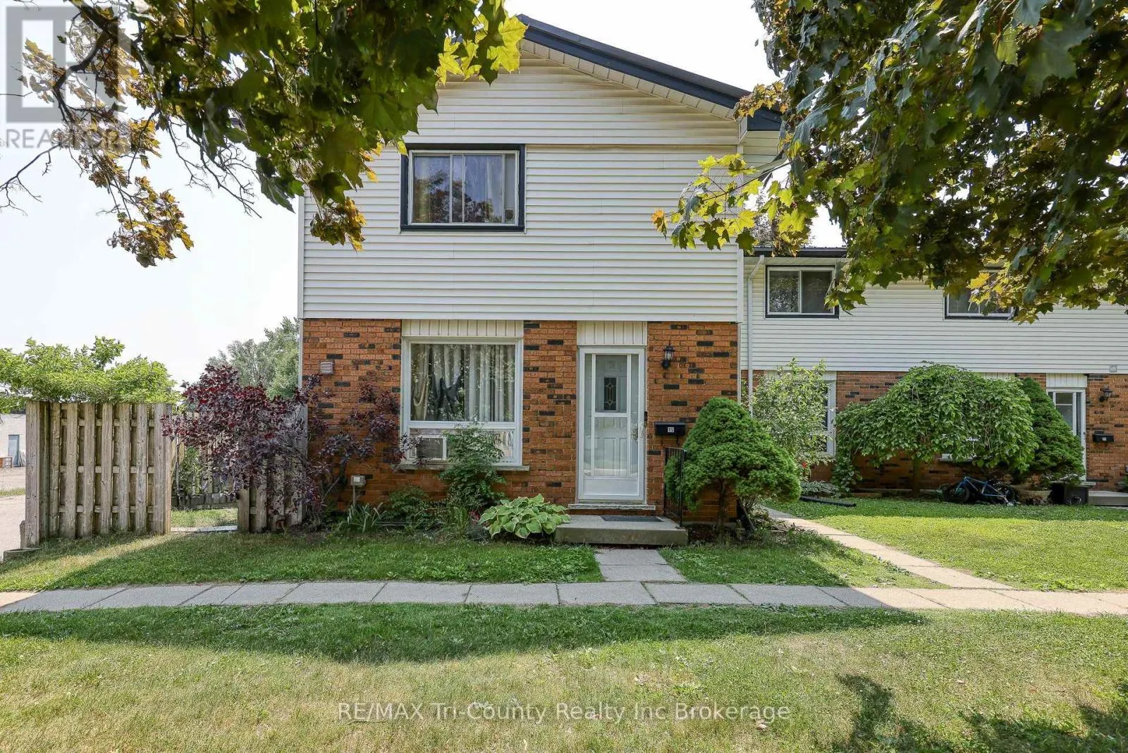 7 - 15 DEVONSHIRE AVENUE, #7