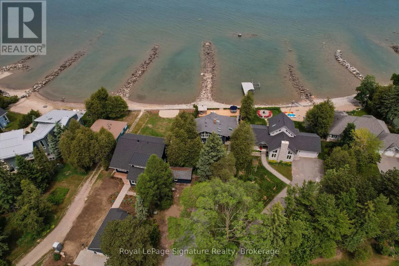 137 BAYVIEW AVENUE