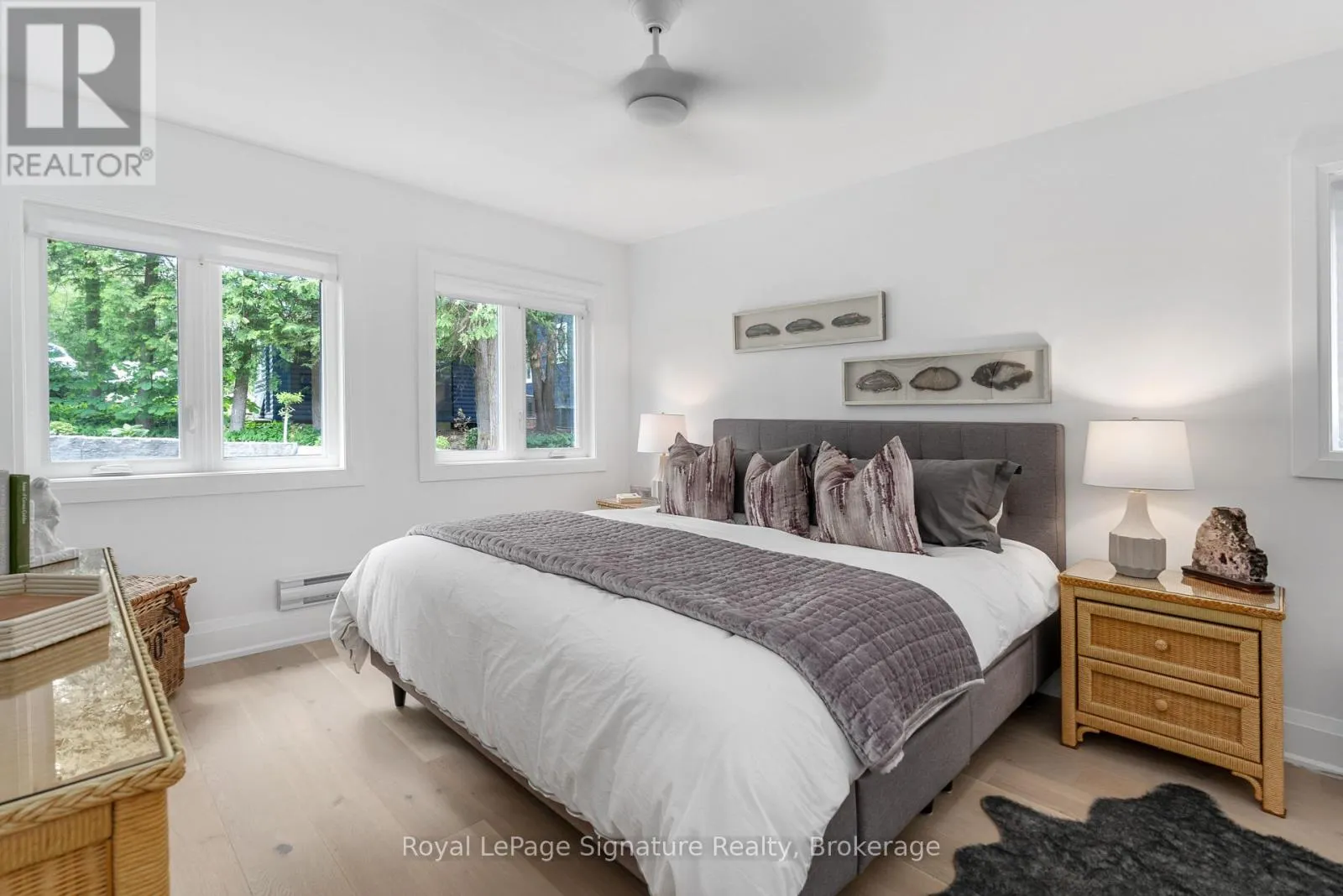 137 BAYVIEW AVENUE
